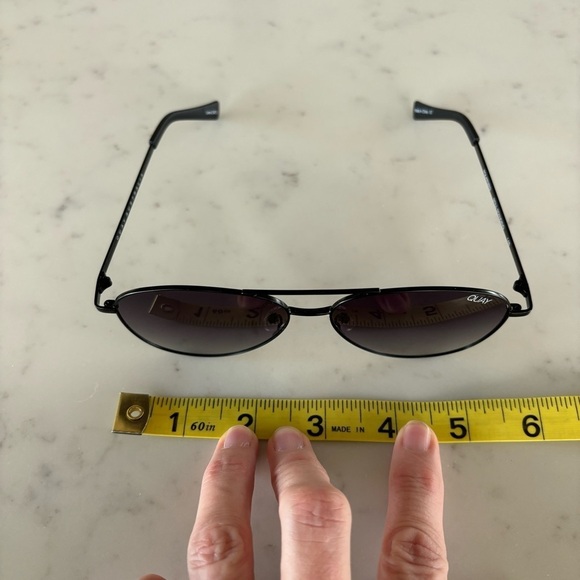 Quay Still Standing Polarized Aviator Sunglasses - Picture 7 of 8